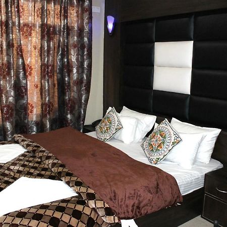 Hotel Samar Srinagar  Exterior photo