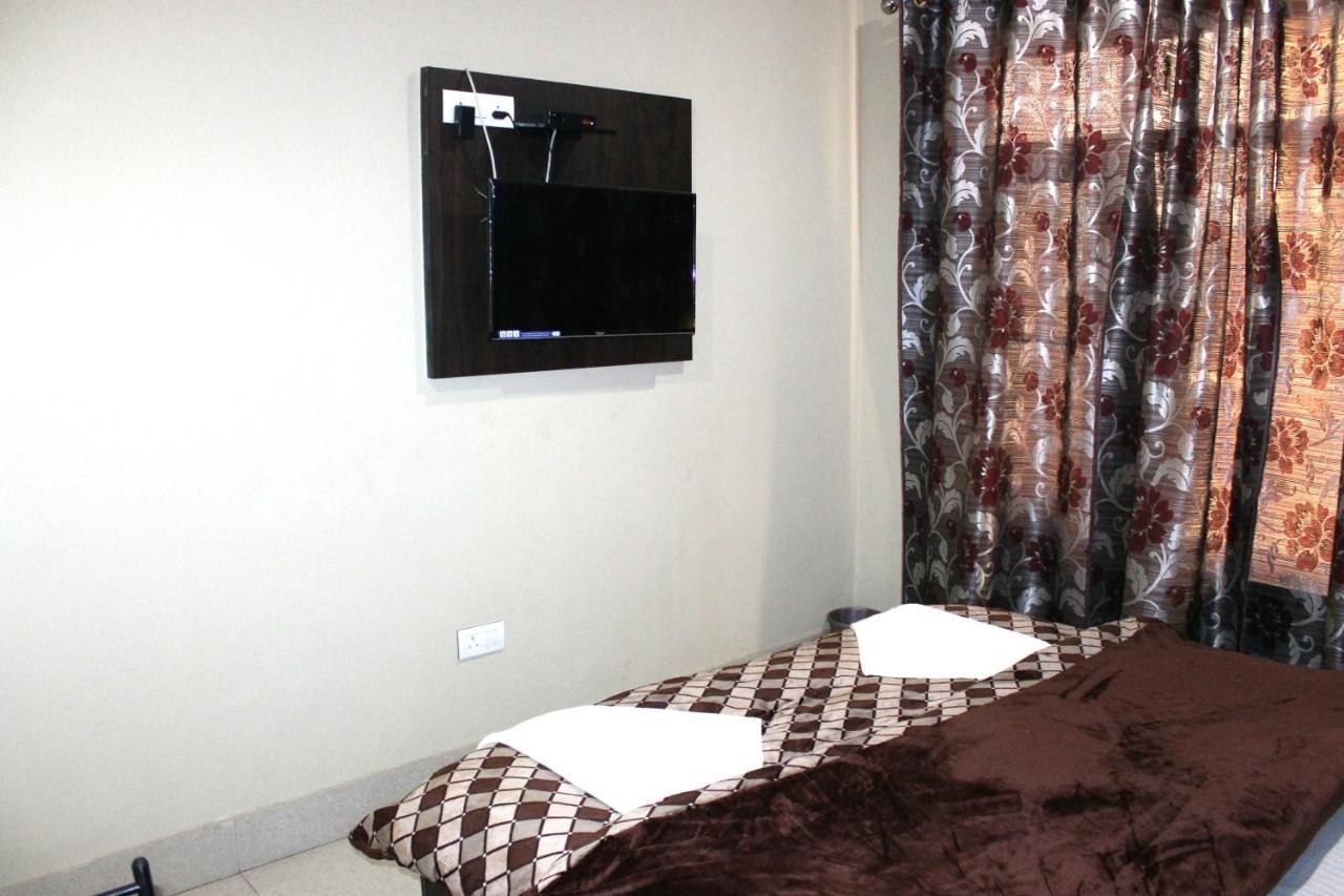 Hotel Samar Srinagar  Exterior photo