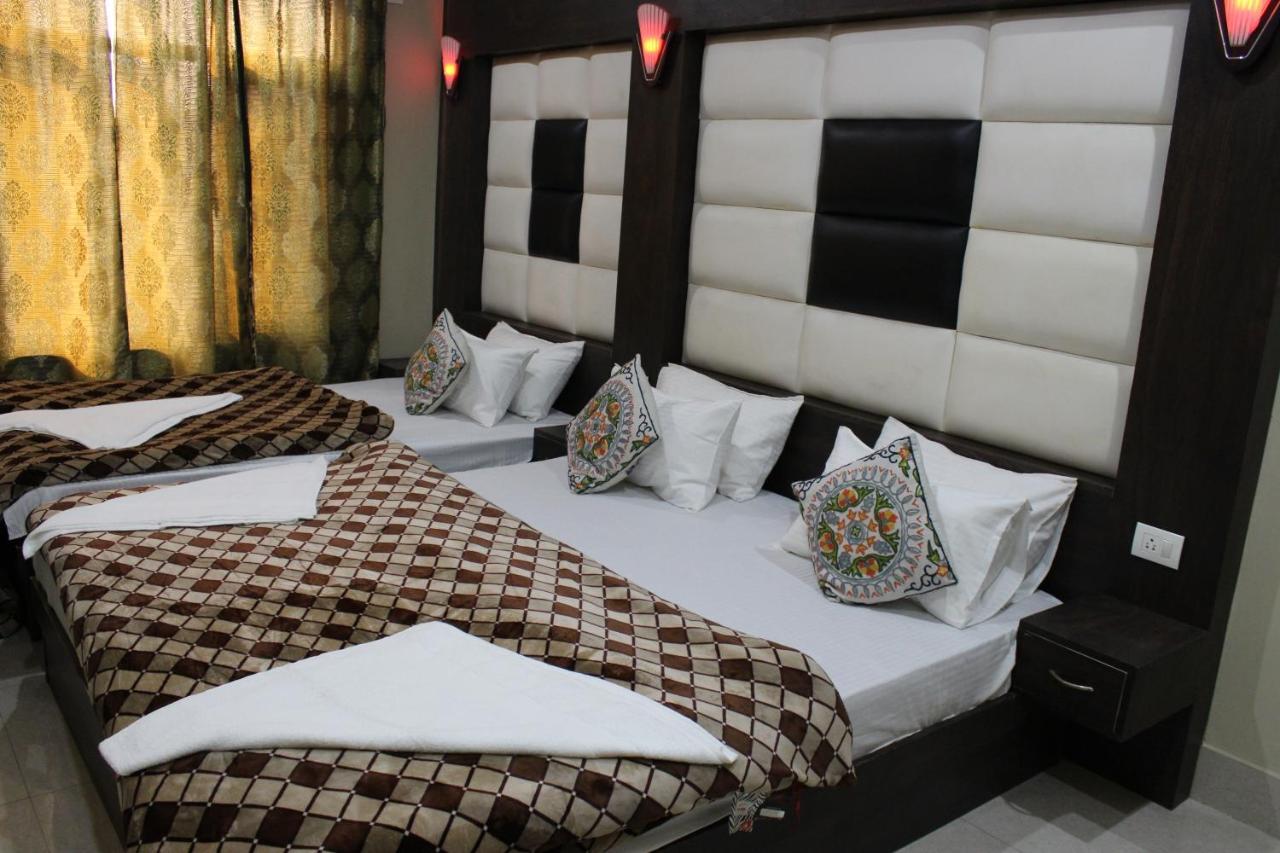 Hotel Samar Srinagar  Exterior photo